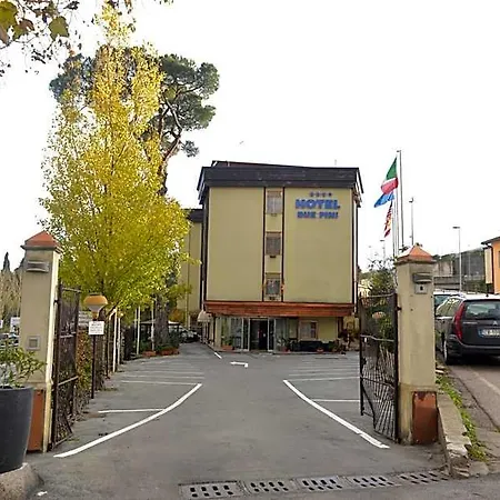 酒店 都皮尼酒店 4*