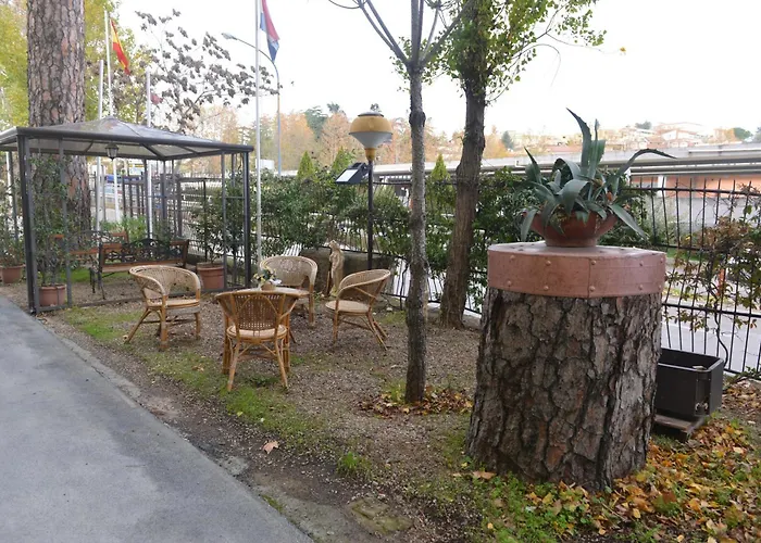 Due Pini Hotel Melfi